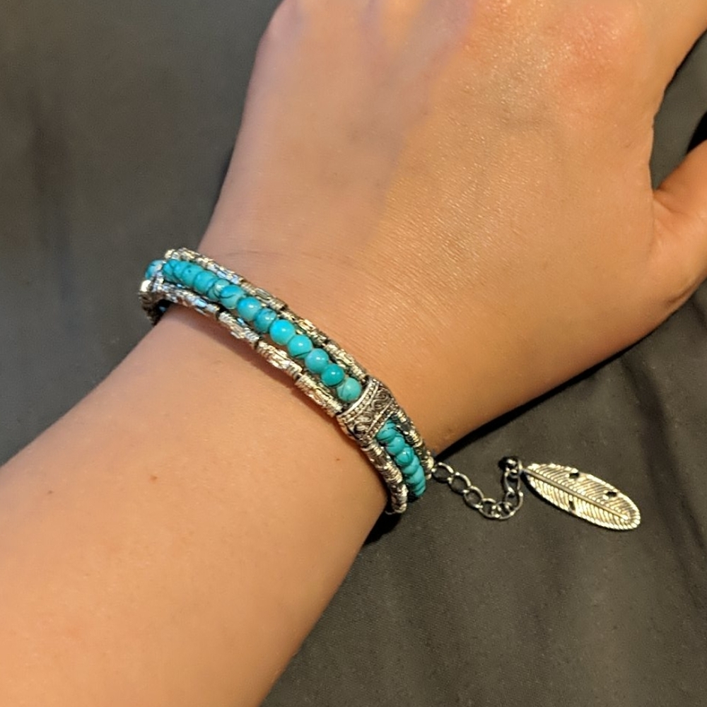 Silver and Turquoise adjustable bracelet